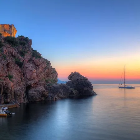 Brise De 2* Porto (Corsica)