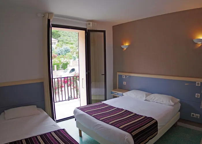 Brise De Hotel Porto (Corsica)