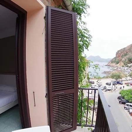 Hotel Brise De Porto (Corsica)