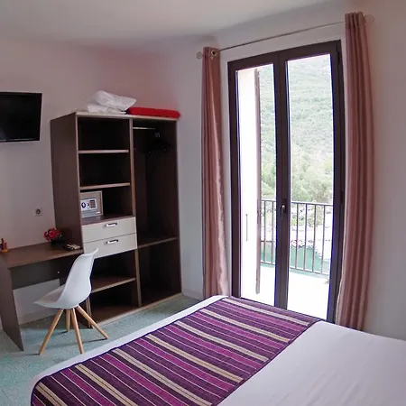 Brise De Hotel Porto (Corsica)