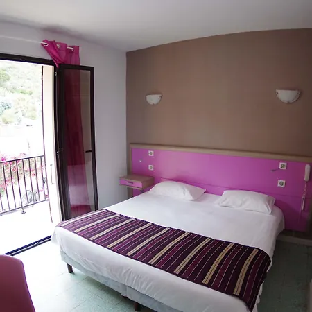 Brise De Hotel Porto (Corsica)