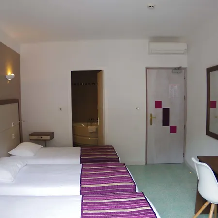 Brise De 2* Porto (Corsica)