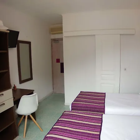 Hotel Brise De 2*
