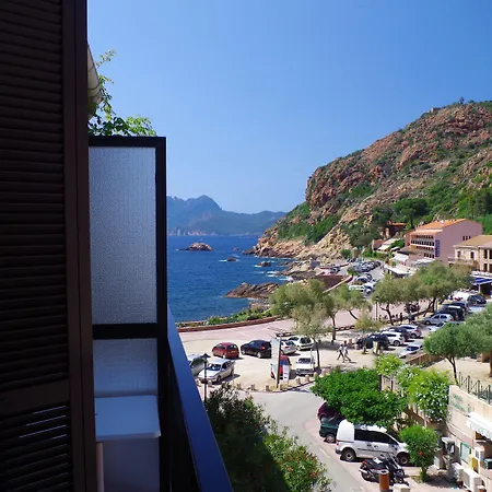 Brise De 2* Porto (Corsica)