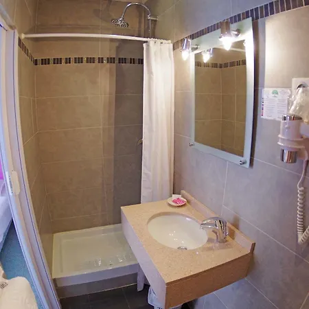 Hotel Brise De 2*
