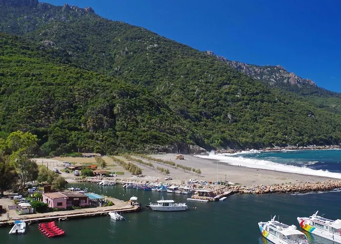 מלון Brise De 2*