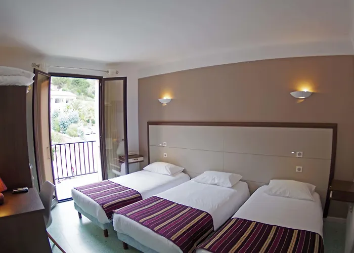 Brise De Hotel Porto (Corsica)