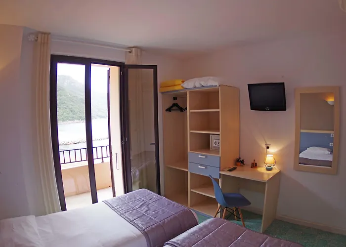 Brise De Hotel Porto (Corsica)