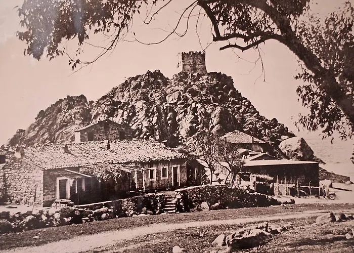 Brise De 2* Porto (Corsica)