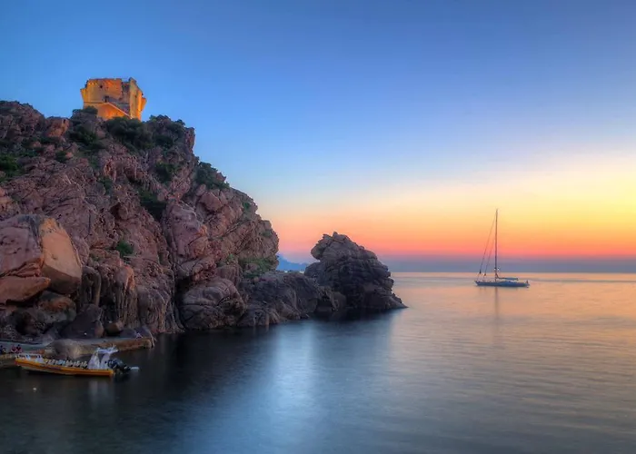 Brise De 2* Porto (Corsica)