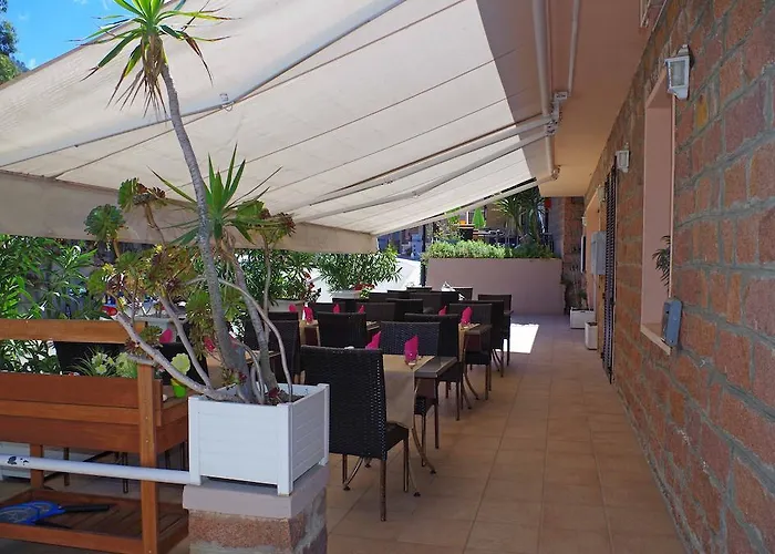 Hotel Brise De Porto (Corsica)